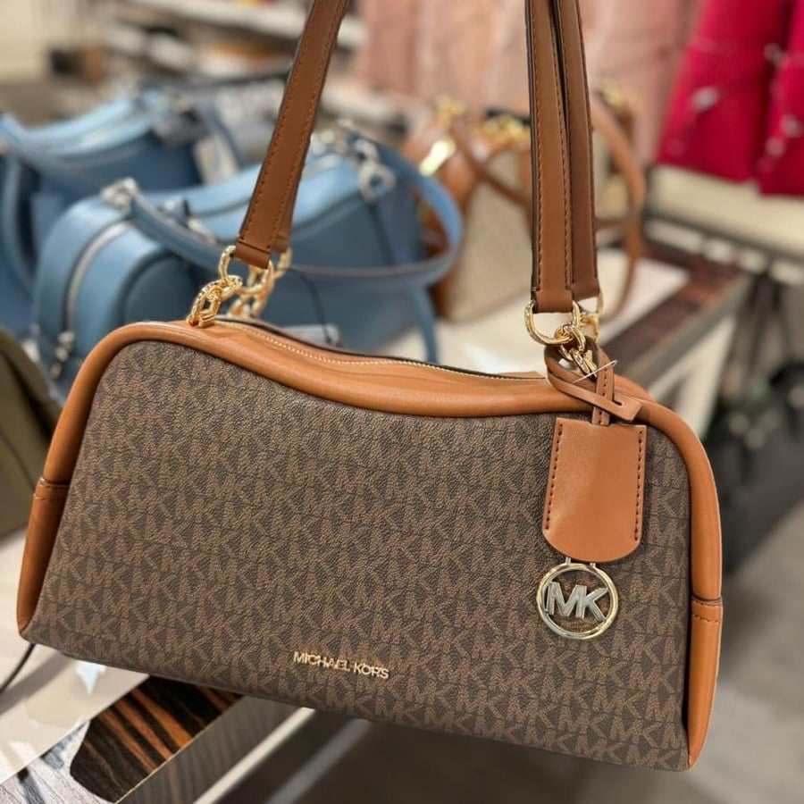 Cecily Medium Shoulder Bag