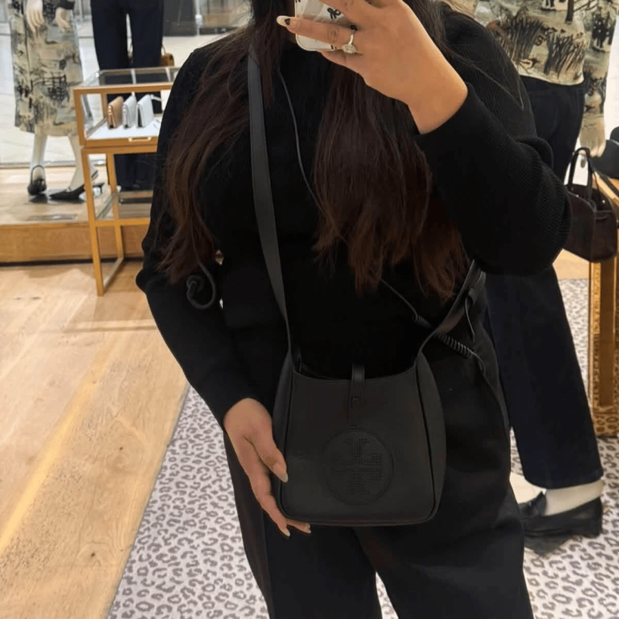 SMALL CENTER ZIP SATCHEL