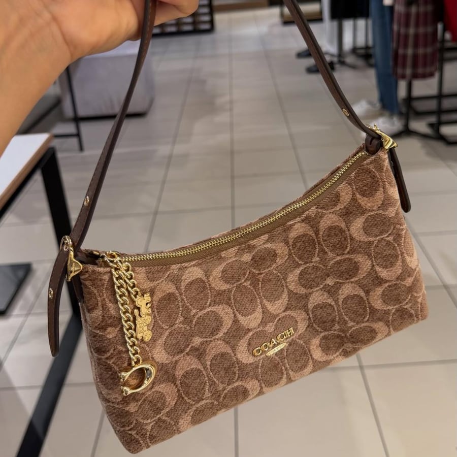 Emeilia Shoulder Bag