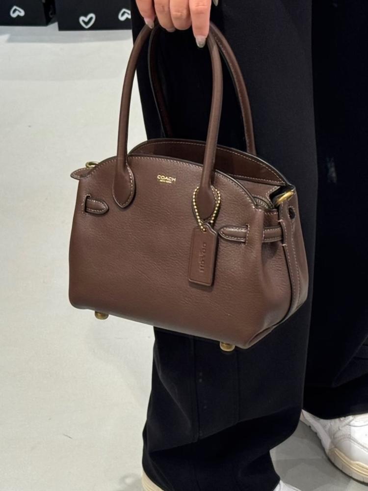 Soft Empire Carryall Bag 21