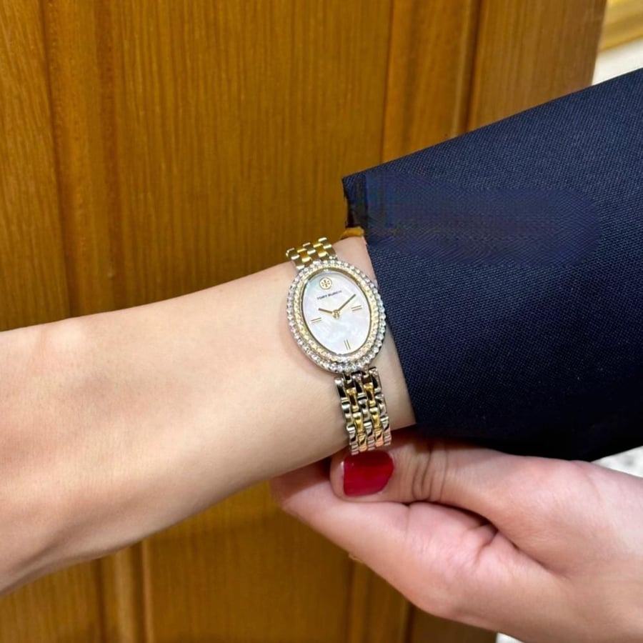 OVAL WATCH