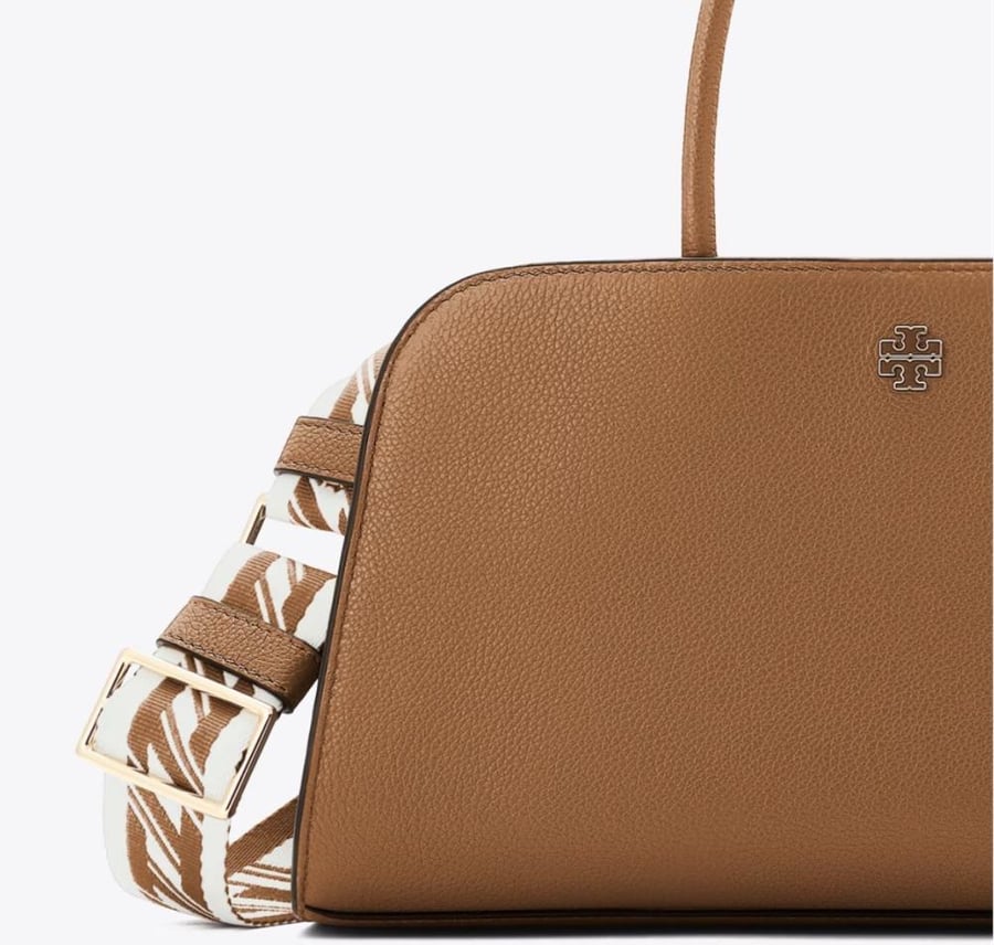SMALL CENTER ZIP SATCHEL
