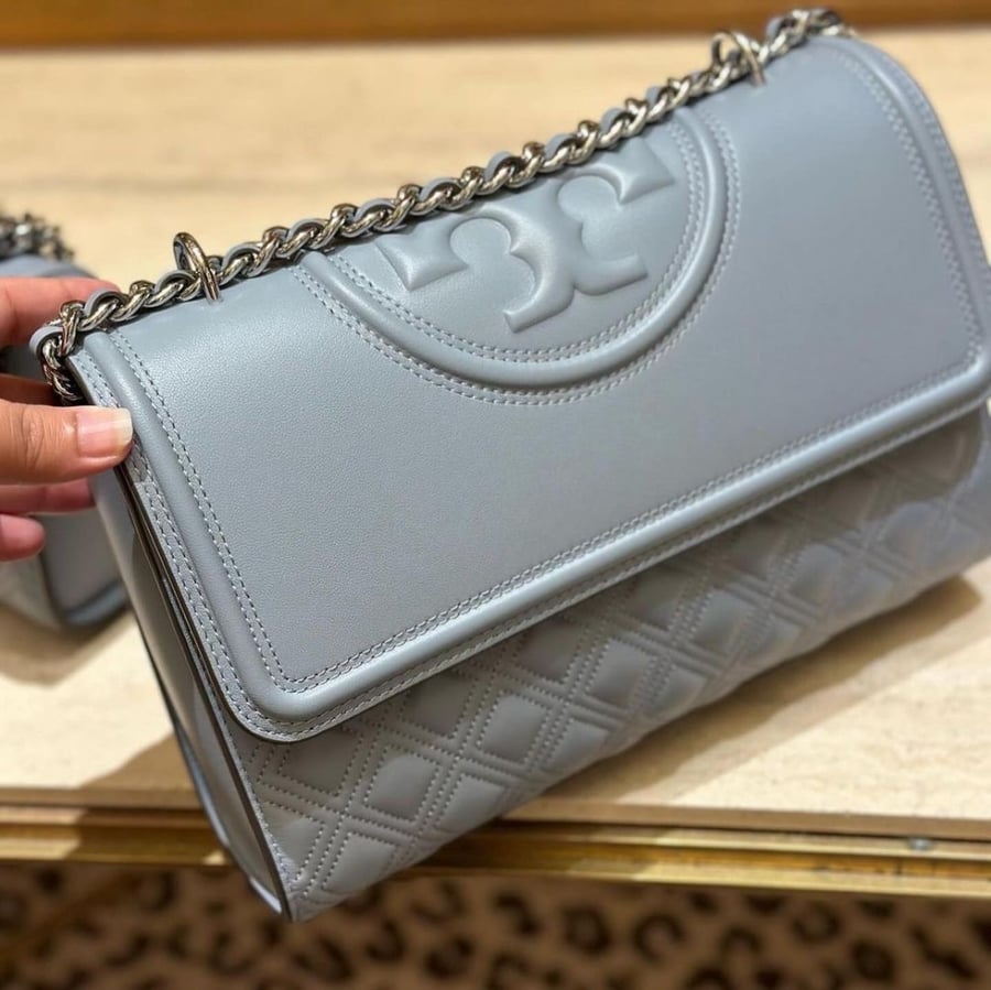 FLEMING CONVERTIBLE SHOULDER BAG ميديم