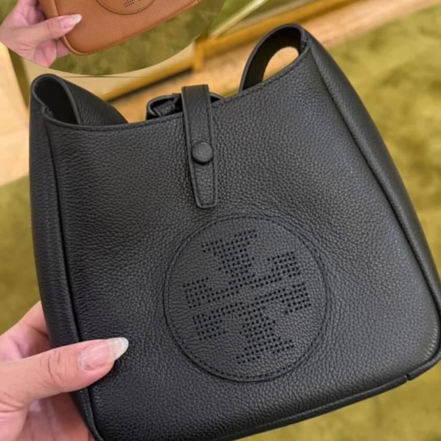 SMALL CENTER ZIP SATCHEL