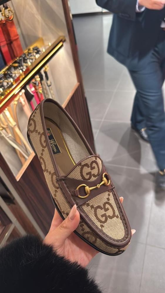Gucci shoes