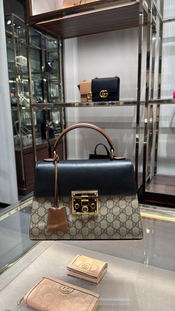 Gucci handbag