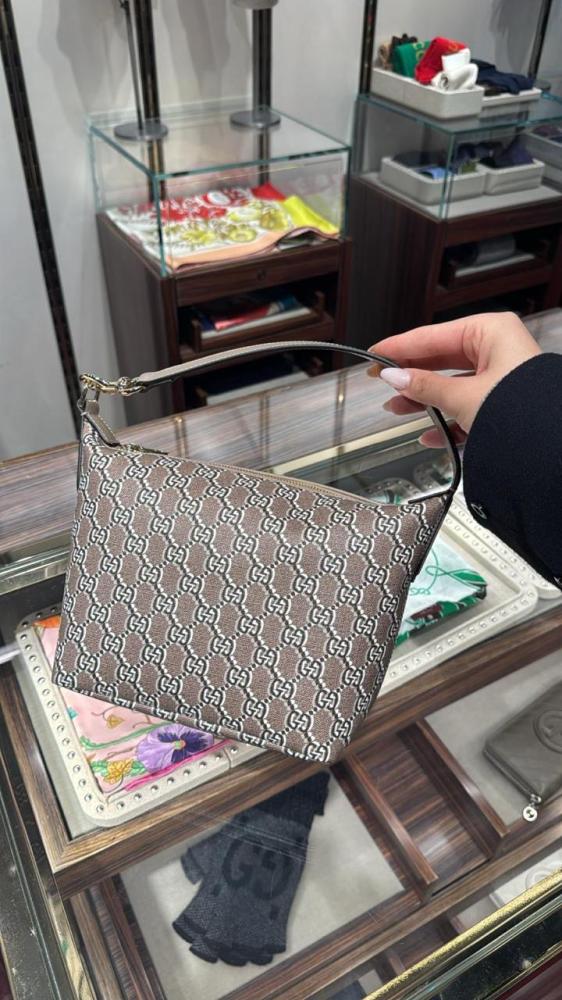 Gucci handbag