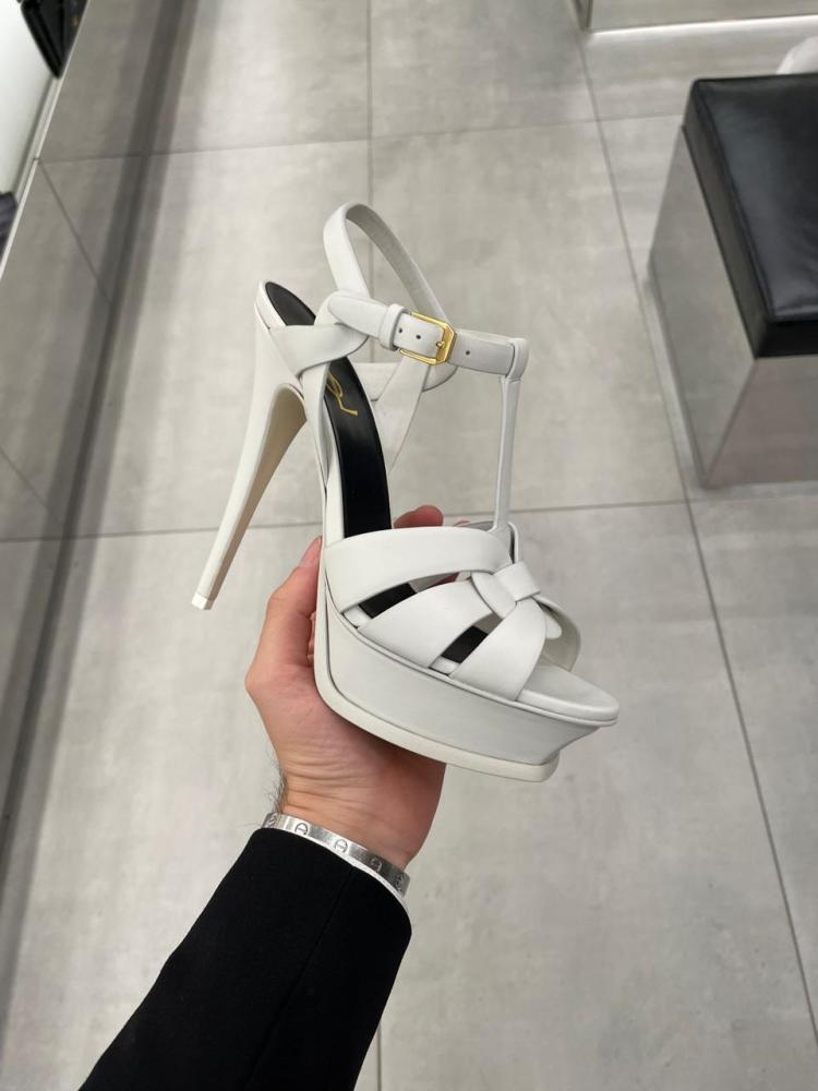 Saint laurent heel