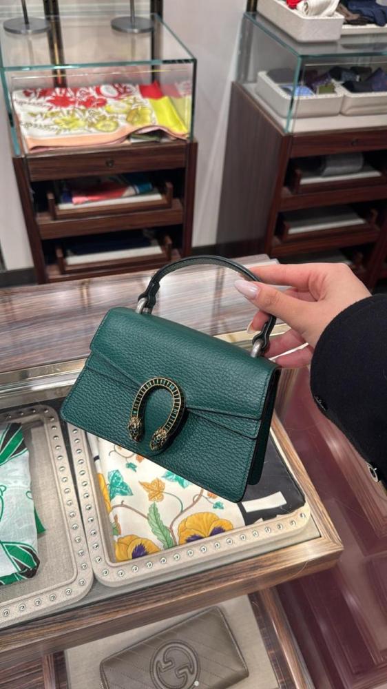 Gucci handbag