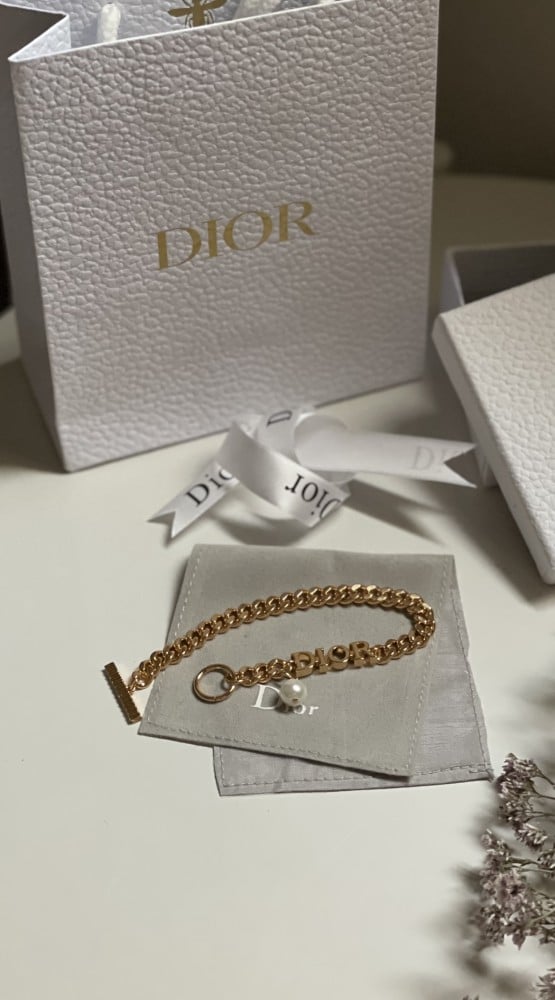 اسوارة ديور روز قولد نسائي ذهبي DIOR