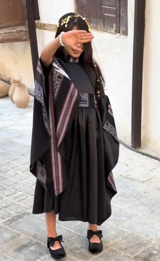 فستان يوم التأسيس