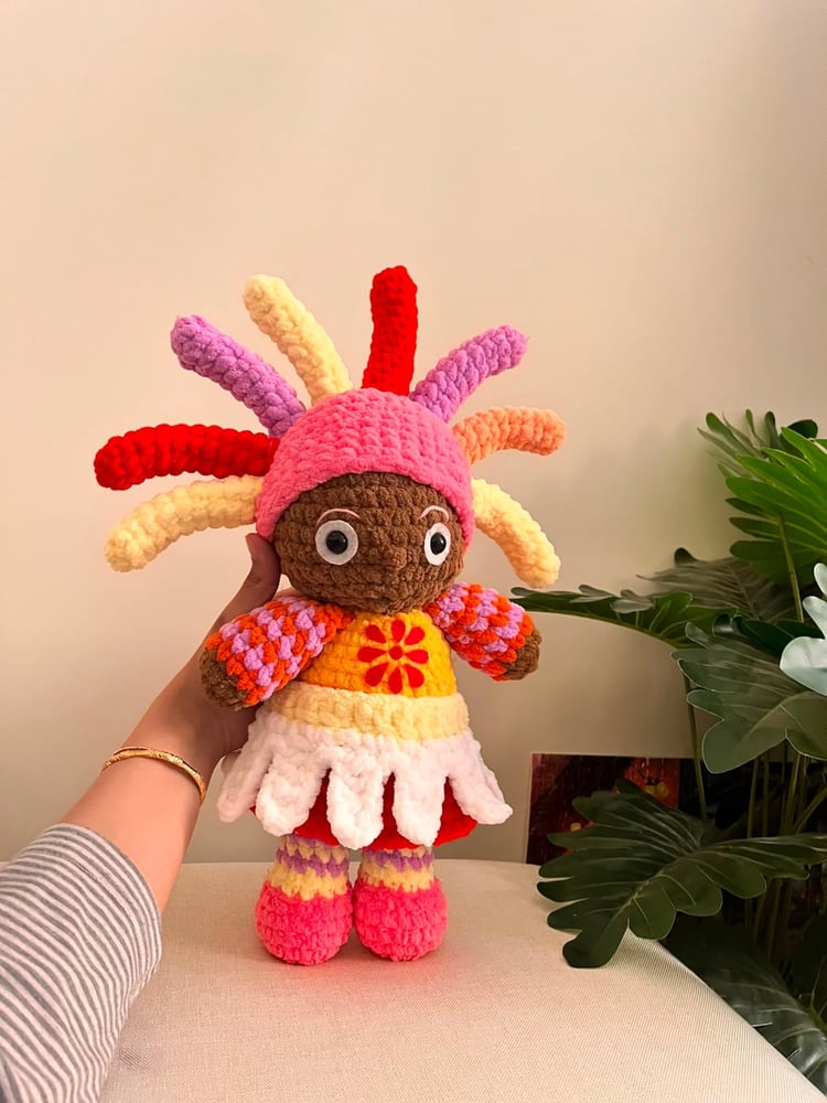 Upsy Daisy Plush