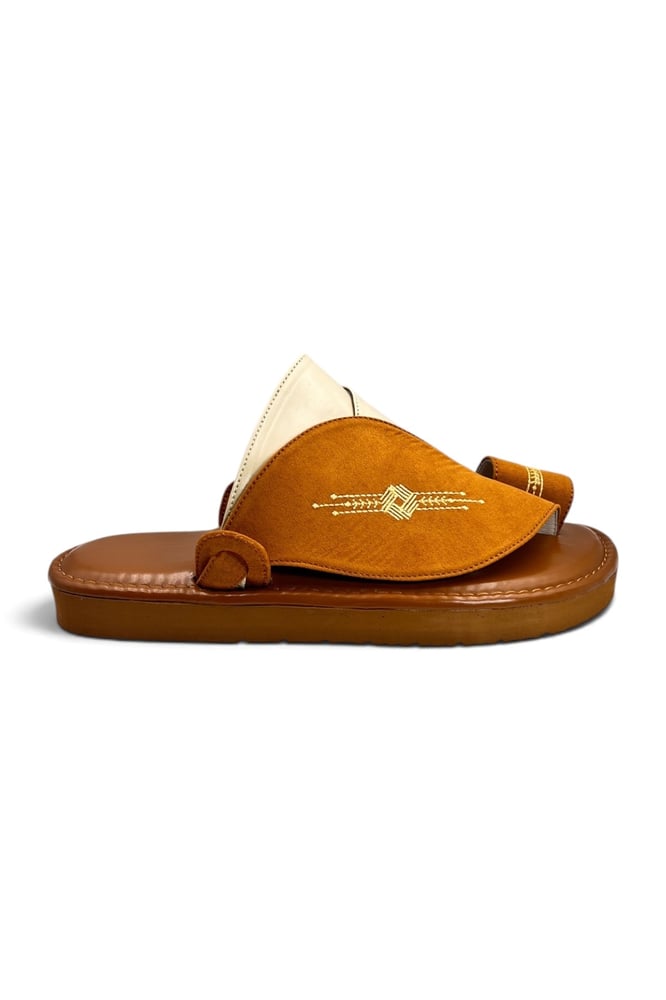Mens Traditional Saudi Sandals Comfortable Arabic Slippers Tan