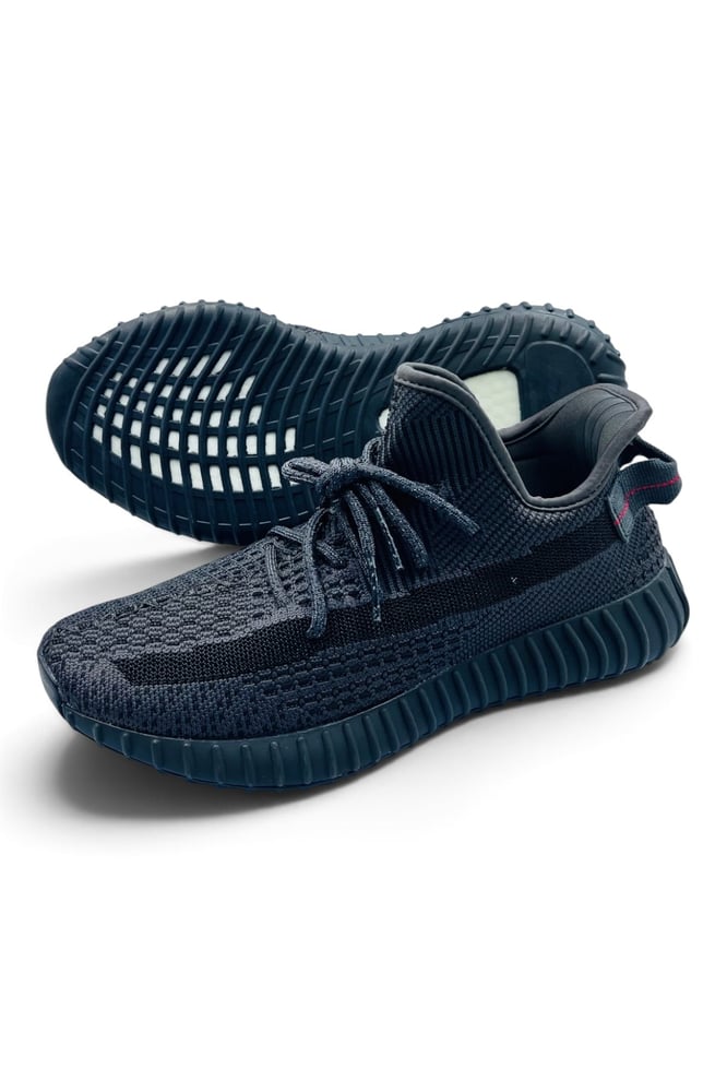 AirKnit Comfort Shoes - Black