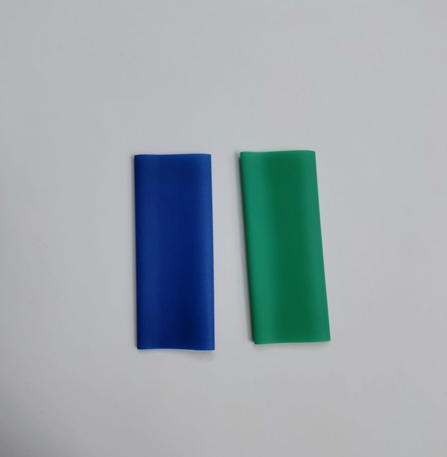 Heat-shrink, Kit Heat-shrink, Times Shrink Heat,  Wire Protective Sleeve Green 18 Pcs & Blue 18 Pcs مجموعة أغطية واقية من الانكماش الحراري، أغطية واقية من الانكماش الحراري، أغطية واقية من الأسلاك باللون الأخضر، 18 قطعة باللون الأزرق