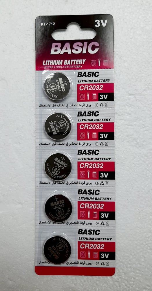 Basic Set5-Piece Coin Battery Silver 3v CR2032 بطارية عملة معدنية 3 فولت CR2032