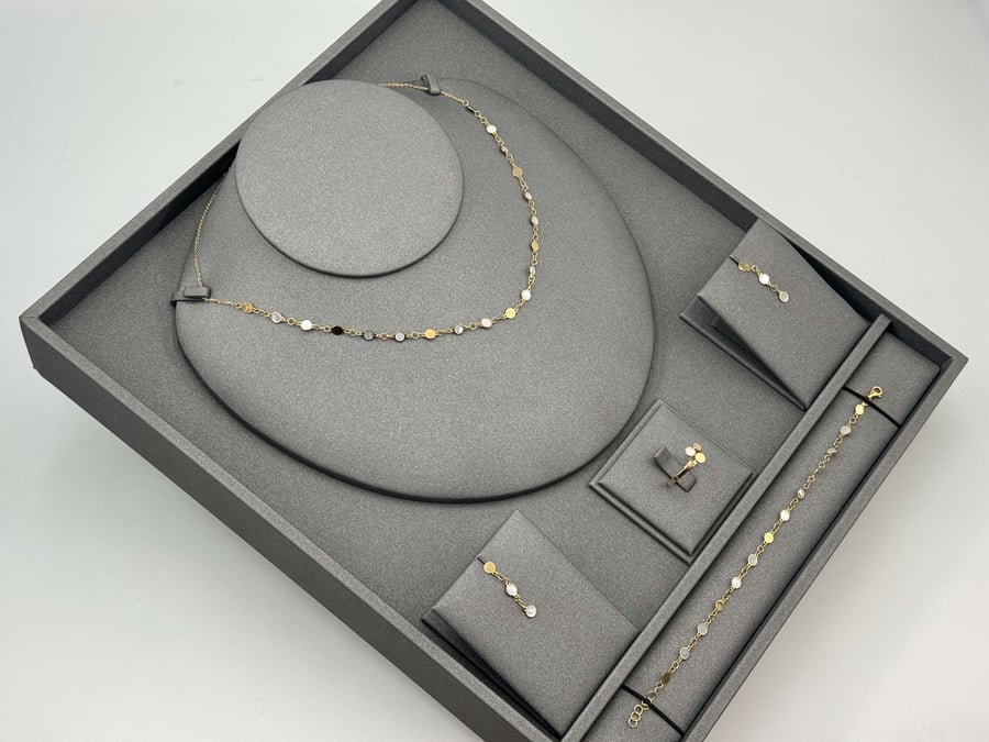 طقم إيطالي