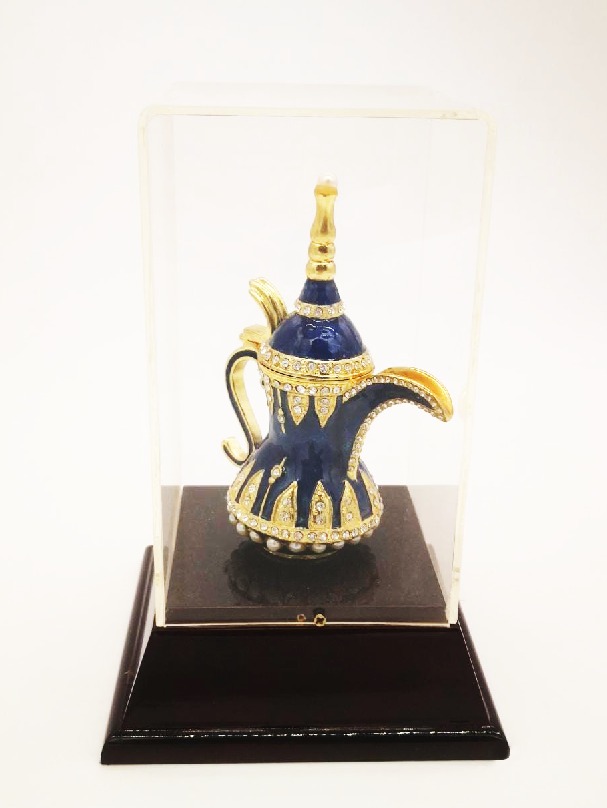 دلة تراثية معدنية
