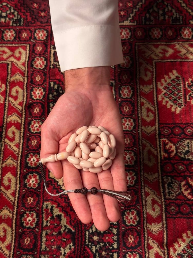مسباح فاتوران لون العاج صنوبري كركوشه