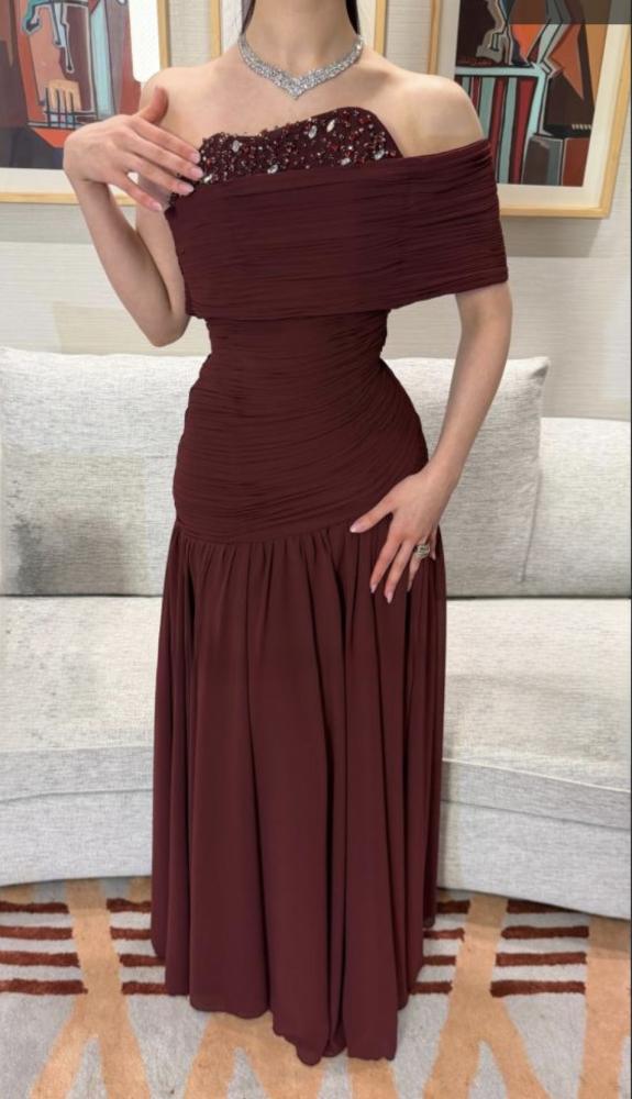 فستان سهره ناعم تطريز يدوي