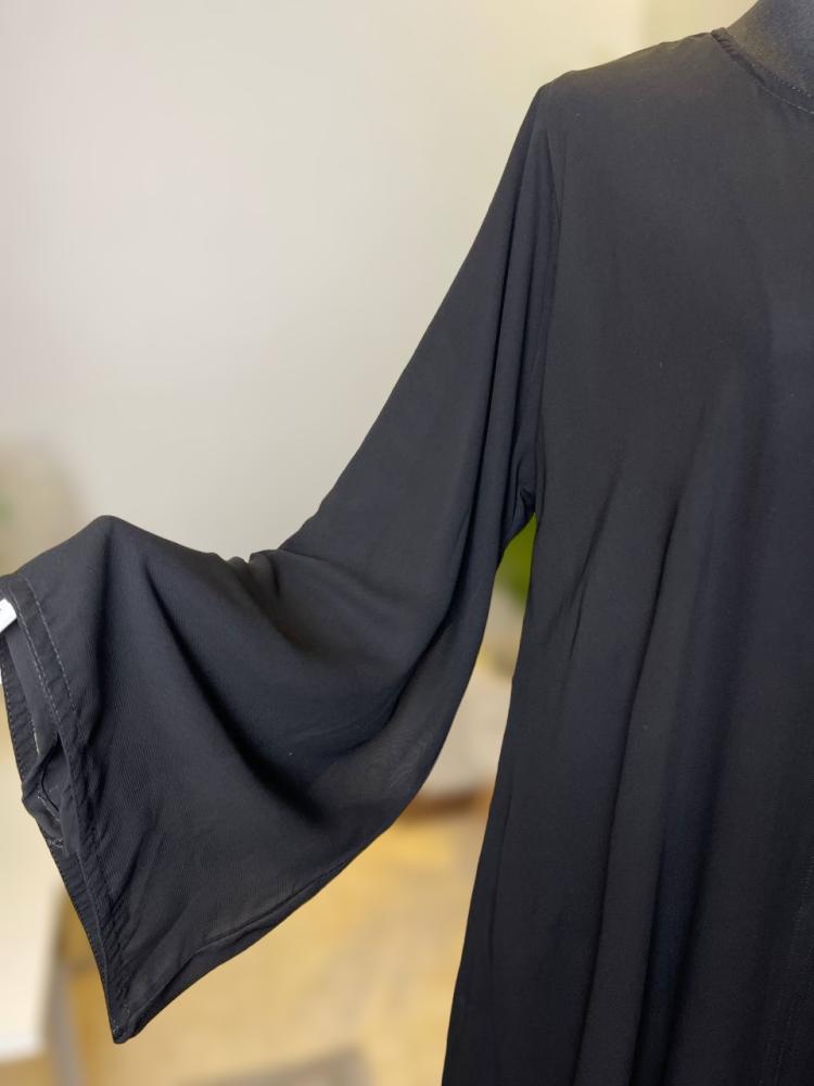 عباءة بَتيل