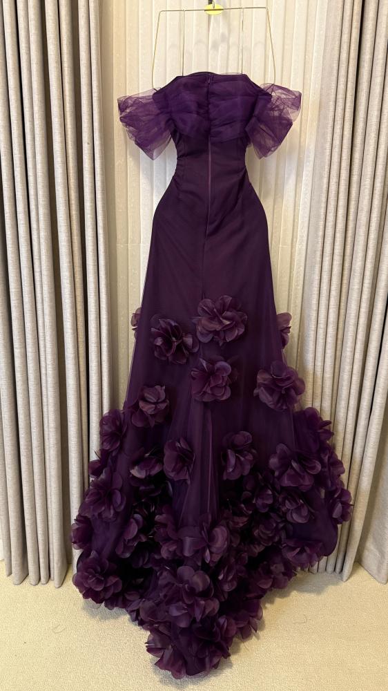 Barbie dress with tulle Georgite