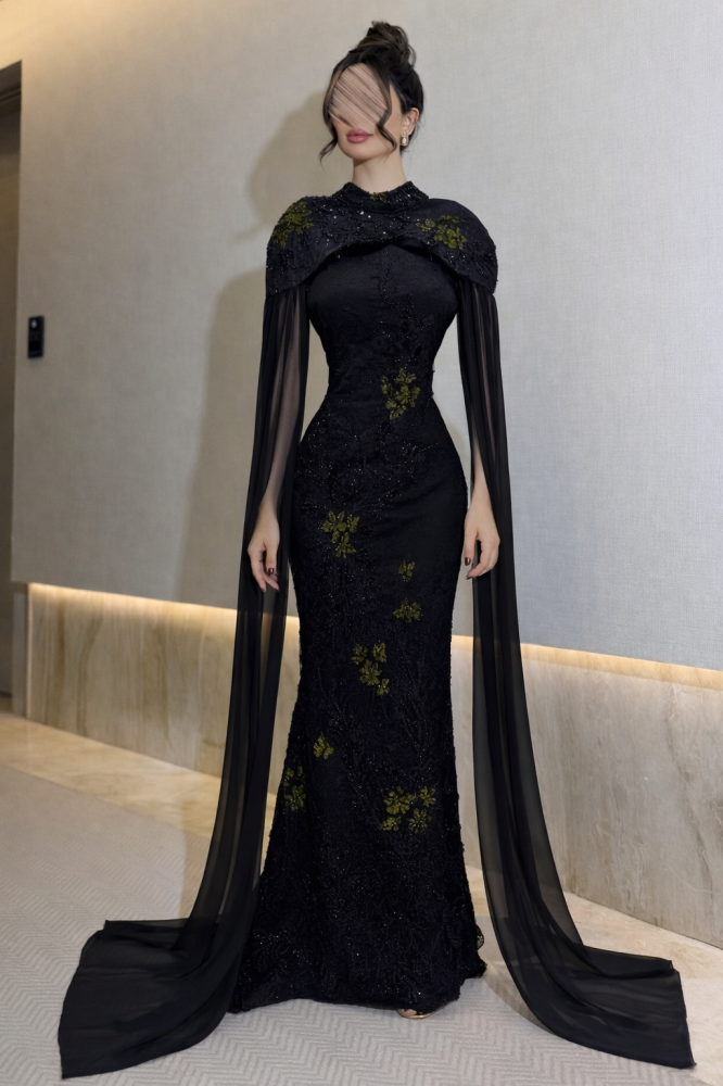 Black dress, lightweight