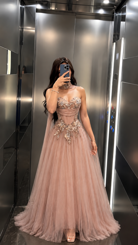 فستان تل جيبون