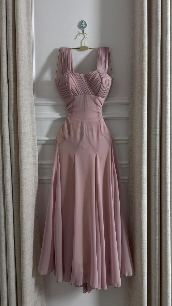 Chiffon dress
