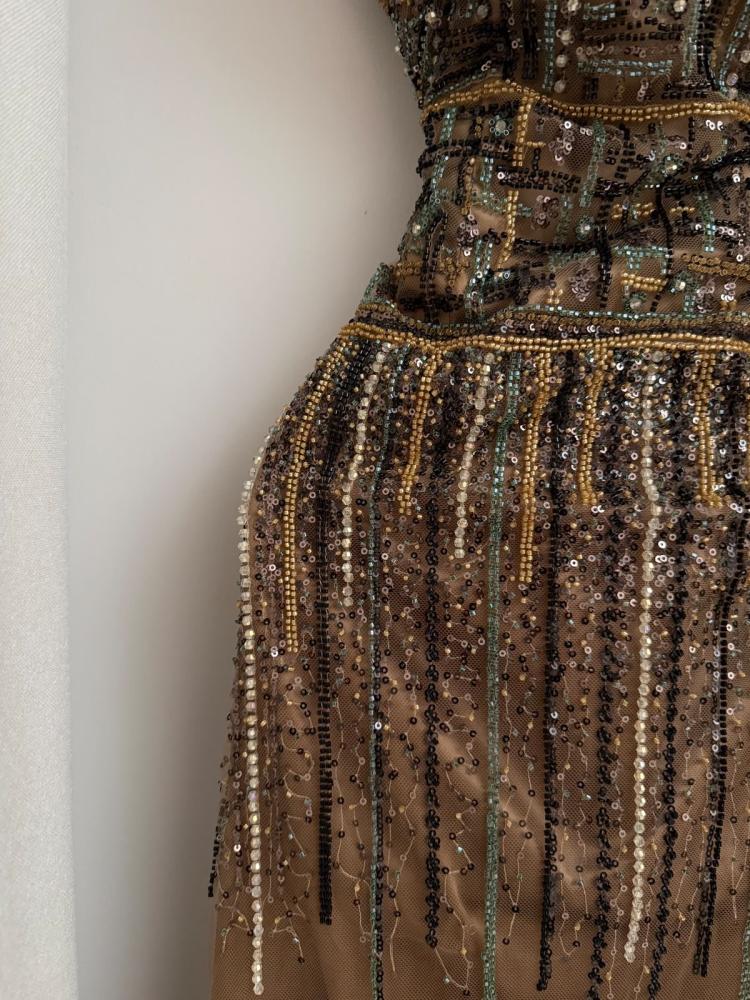 فستان خرز