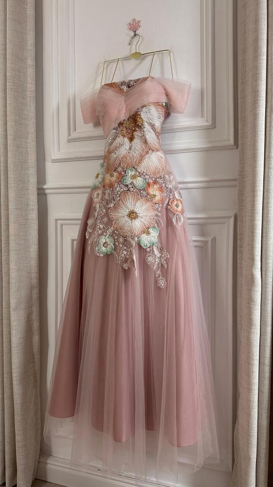 Evening dress, lightweight