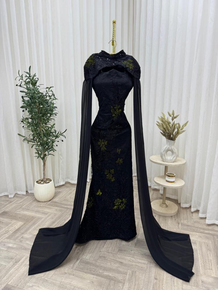 Black dress, lightweight