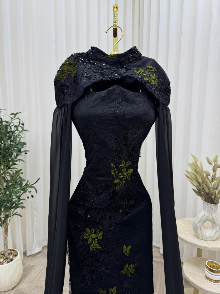 Black dress, lightweight