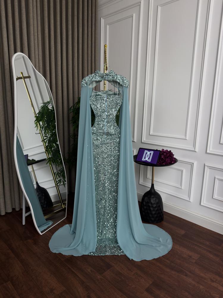 Dress with embroidery and beadwork