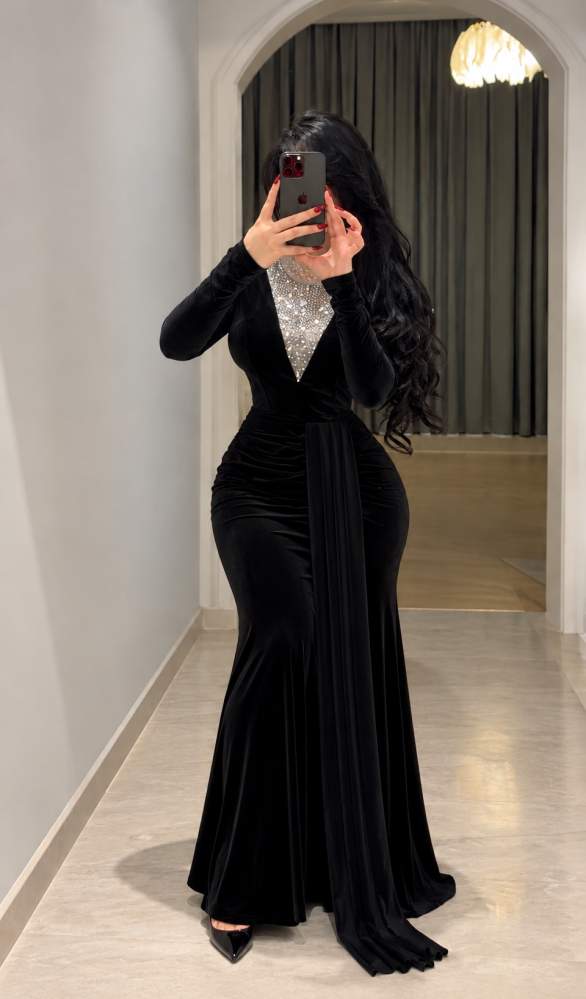 فستان مخمل شيفون تطريز