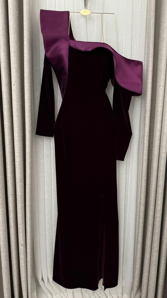 D9 dress