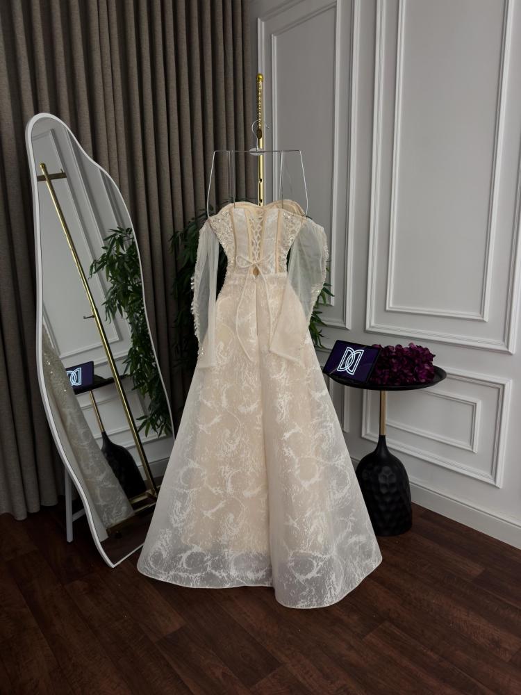 Tulle dress with pocket detail
