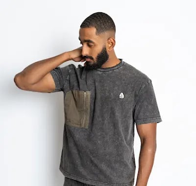 Eliot Distress Washed Tee-BLACK