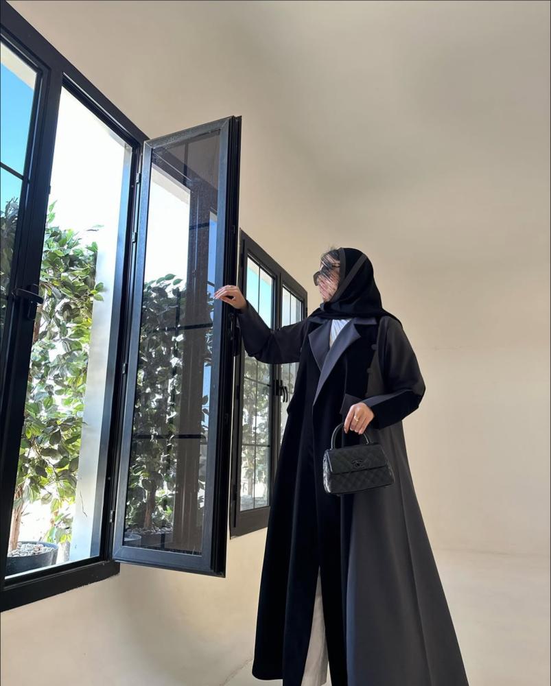 عباية مَـلك