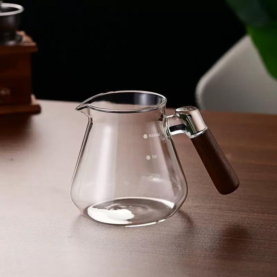 سيرفر زجاجي بمقبض خشبي -600ml