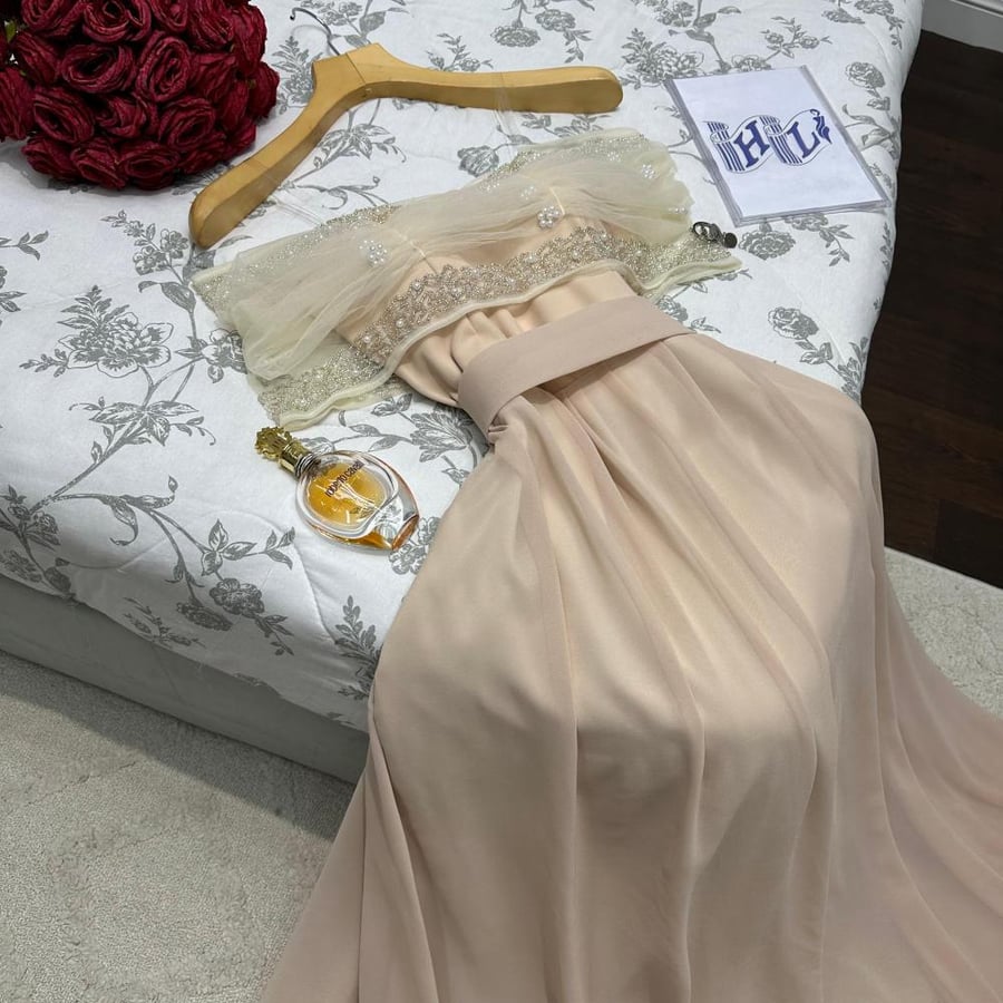 فستان حمل طويل من الشيفون بتطريز أنيق 037