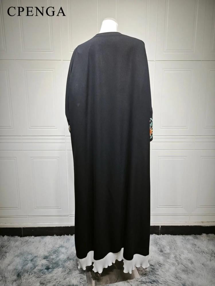 عباية ورود أنيقة