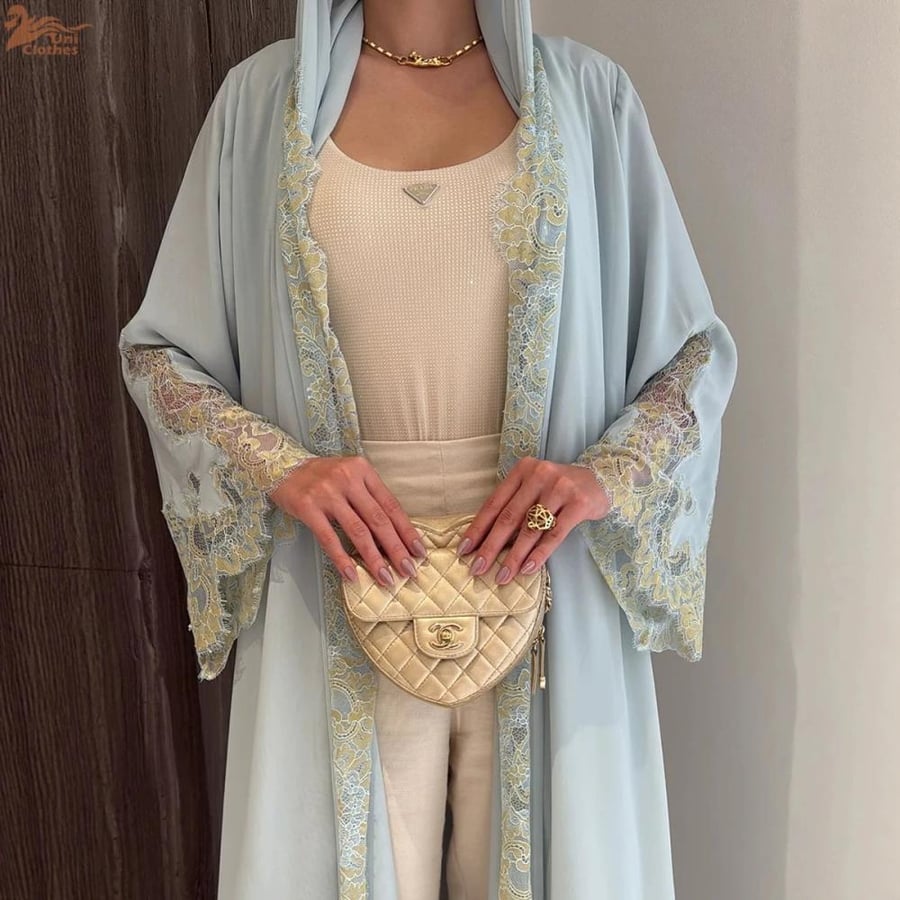 كارديجان أنيق بزخارف زهرية