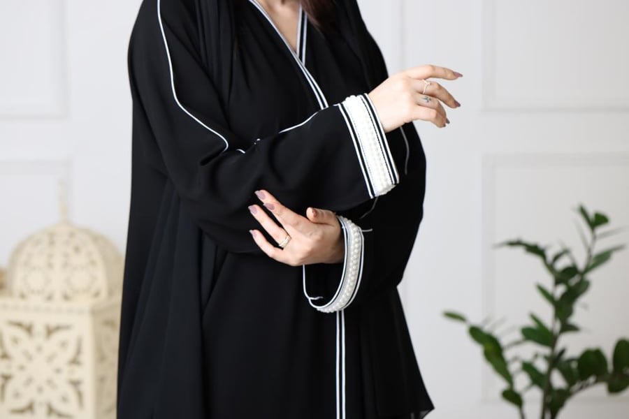 عباية رويال كريب لولو , متجر عبايات , عباية نص كلوش