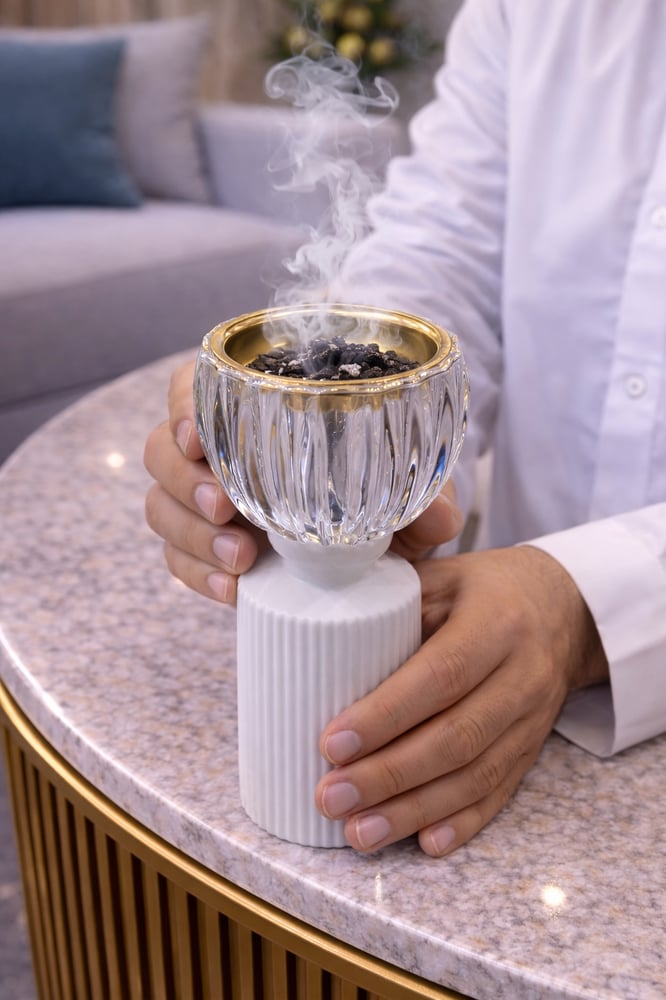 Luxurious crystal incense holder – a touch of elegance that decorates every gathering