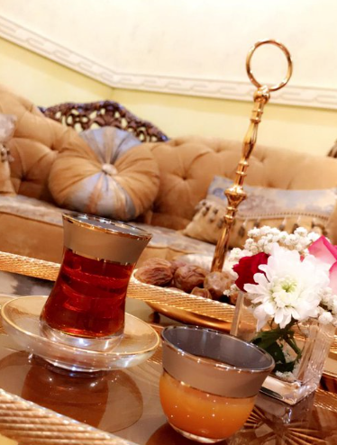 طقم بيالات شاي  تركي فاخر 6 قطع مع الصحون – لمسة ذهبية ترفع الذوق