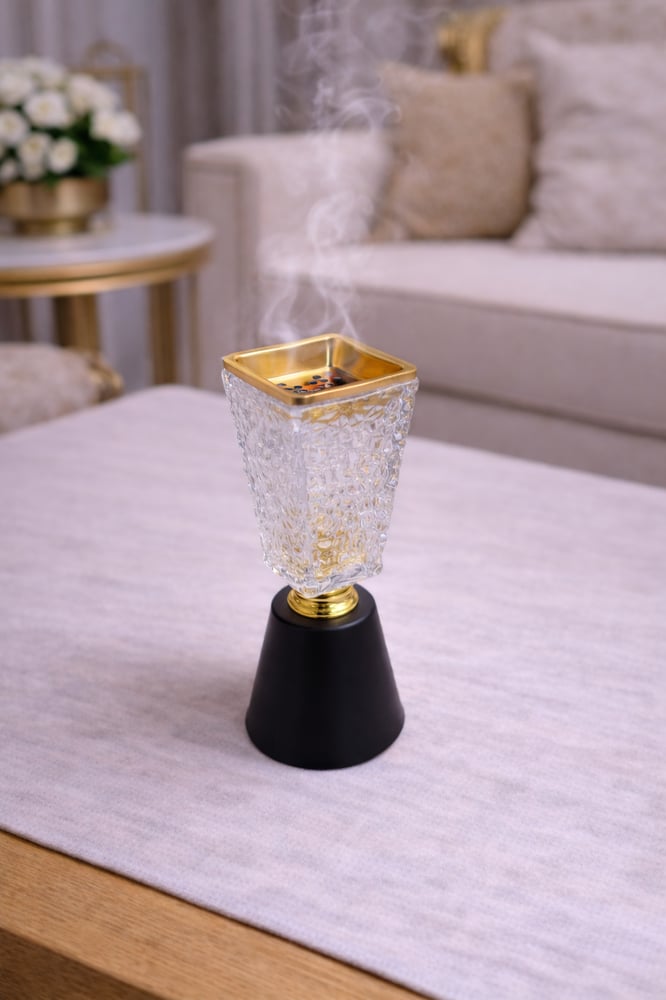 Luxurious crystal incense burner with an elegant design for majlis
