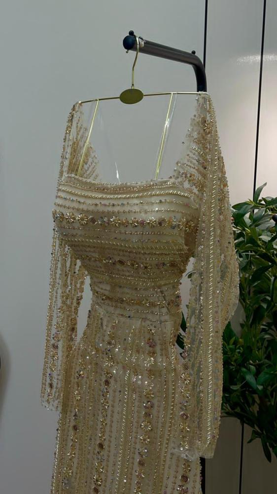 Sarin dress
