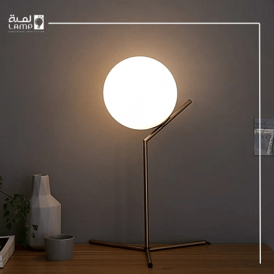 مصباح طاولة مودرن زيتي