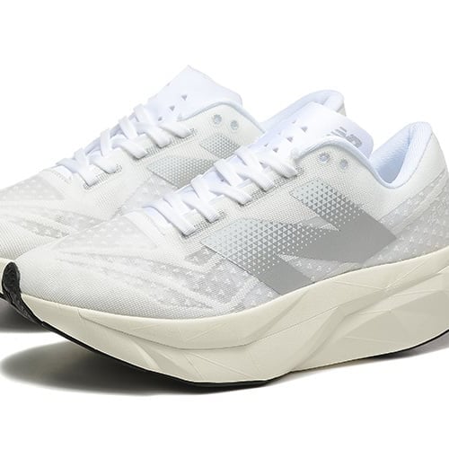 New Balance FuelCell SuperComp Elite v3